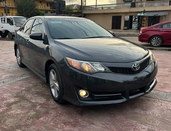 Toyota Camry 2013 Foreign Used For Sale