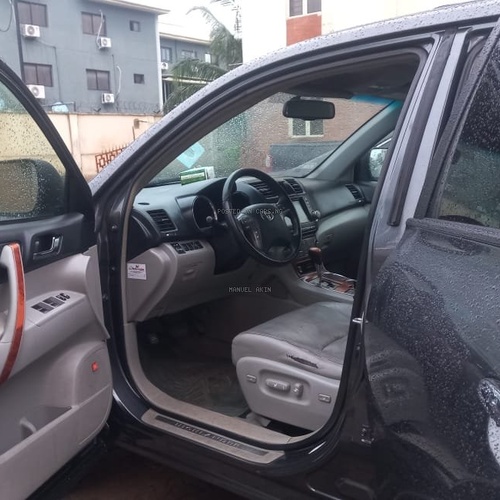 Toyota Highlander 2013 For Sale In Ikeja