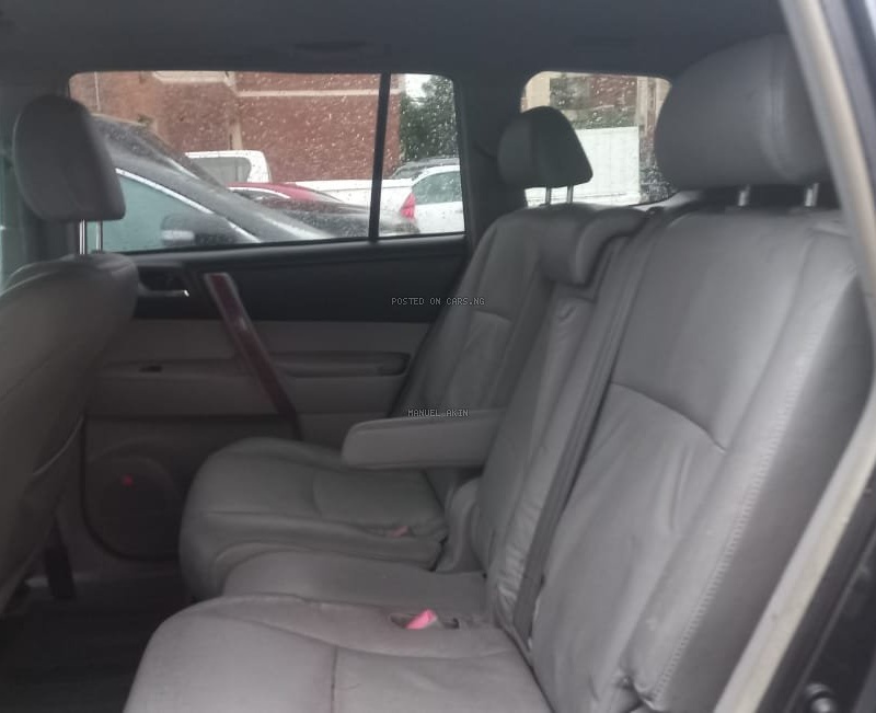 Toyota Highlander 2013 For Sale In Ikeja image