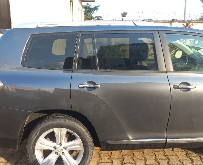 Toyota Highlander 2013 For Sale In Ikeja image