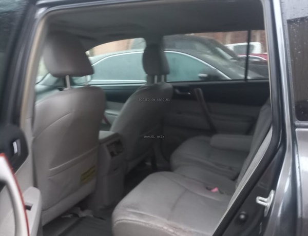 Toyota Highlander 2013 For Sale In Ikeja