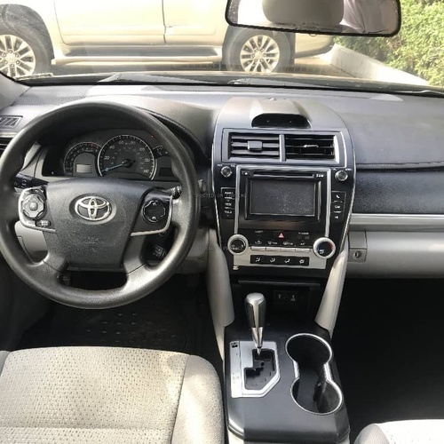 Toyota Camry 2014 LE For Sale In Lagos 