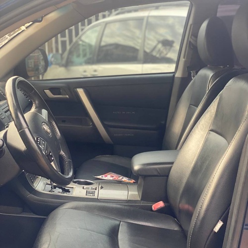 TOYOTA HIGHLANDER 2012 FOR SALE IN LAGOS