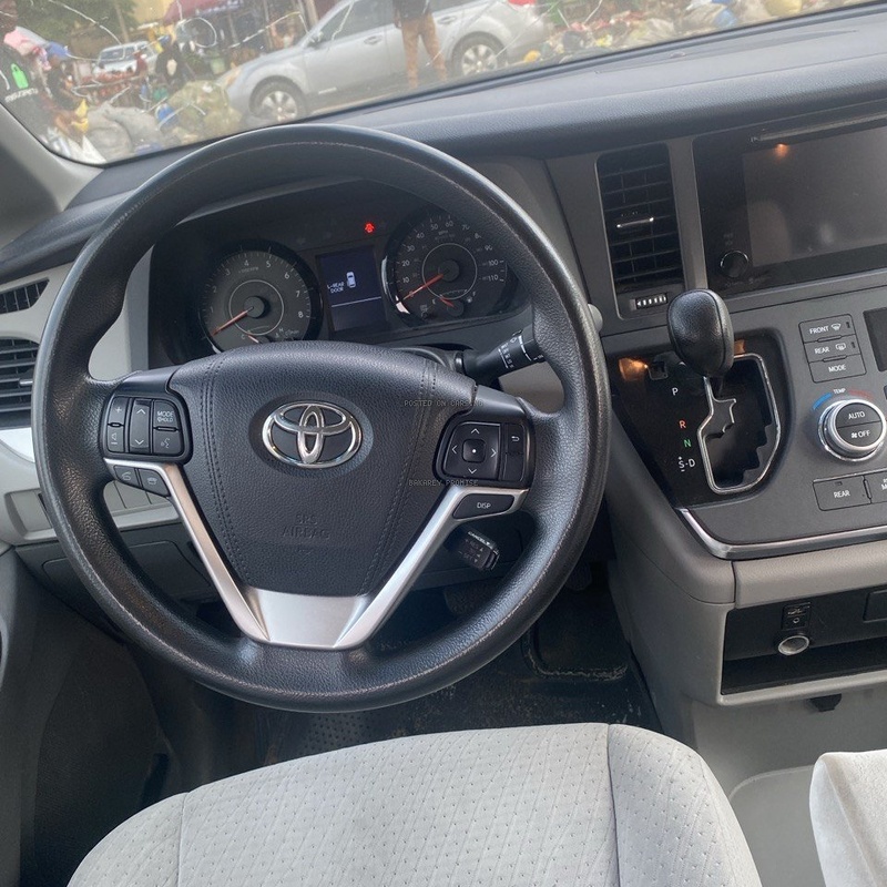 TOYOTA SIENNA 2015 FOR SALE image