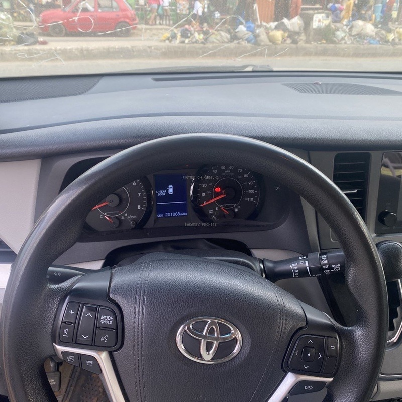 TOYOTA SIENNA 2015 FOR SALE image