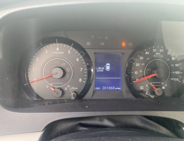 TOYOTA SIENNA 2015 FOR SALE