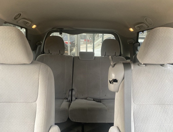 TOYOTA SIENNA 2015 FOR SALE