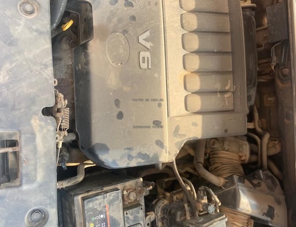 Nigerian Used Toyota  RAV4 2008 V6 in Lagos