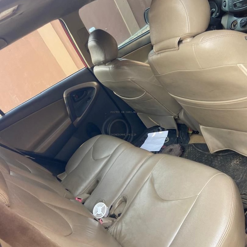 Nigerian Used Toyota  RAV4 2008 V6 in Lagos image