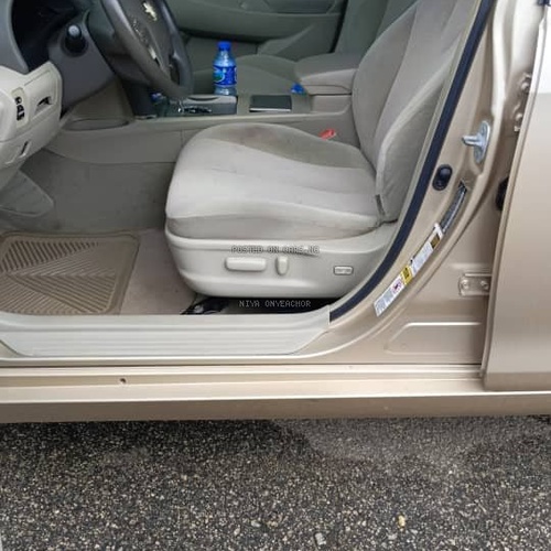Foreign Used Toyota Camry tokunbo 2010 in Abuja
