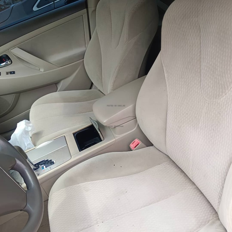 Foreign Used Toyota Camry tokunbo 2010 in Abuja image