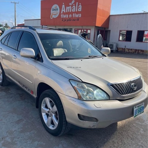 Nigerian Used Lexus  RX330 2006 - Lagos
