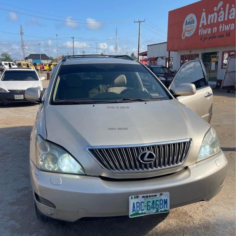 Nigerian Used Lexus  RX330 2006 - Lagos image
