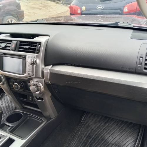 Foreign Used Toyota 4Runner Sr5 2016 in Lagos 