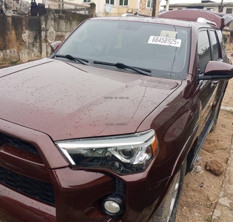 Foreign Used Toyota 4Runner Sr5 2016 in Lagos  image