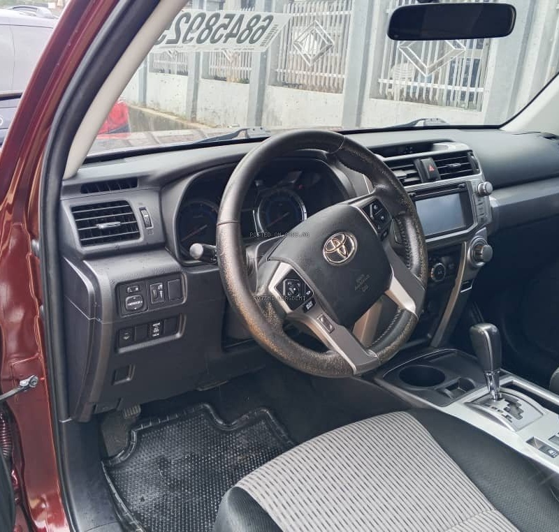 Foreign Used Toyota 4Runner Sr5 2016 in Lagos  image