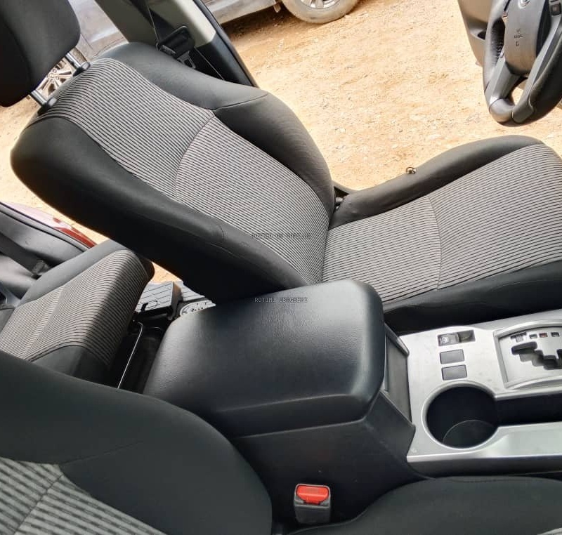 Foreign Used Toyota 4Runner Sr5 2016 in Lagos  image