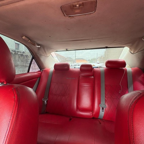 Nigerian Used Toyota Camry 2005 in Lagos