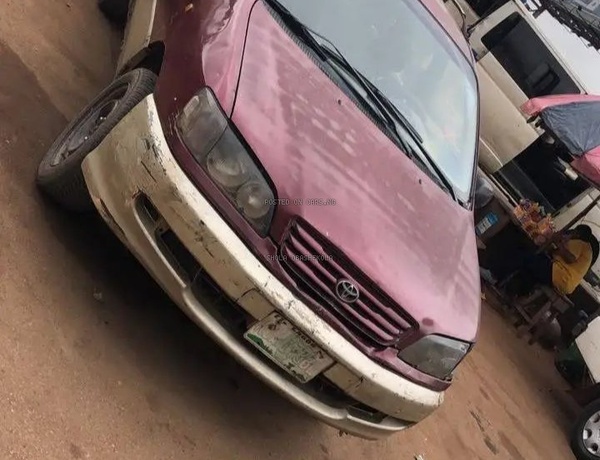 Nigerian Used Toyota picnic 2002 In Lagos