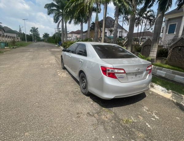 Foreign Used Toyota Camry 2014 in Abuja