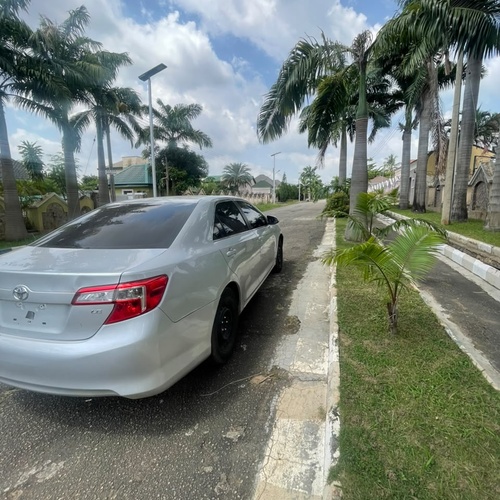 Foreign Used Toyota Camry 2014 in Abuja