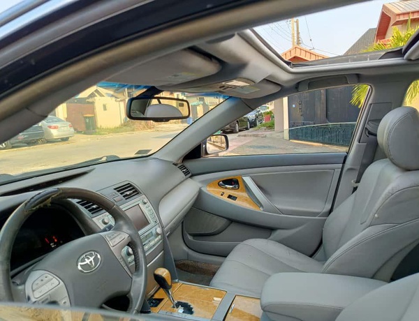 FOREIGN USED TOYOTA CAMRY 2008 XLE for Sale In Lagos