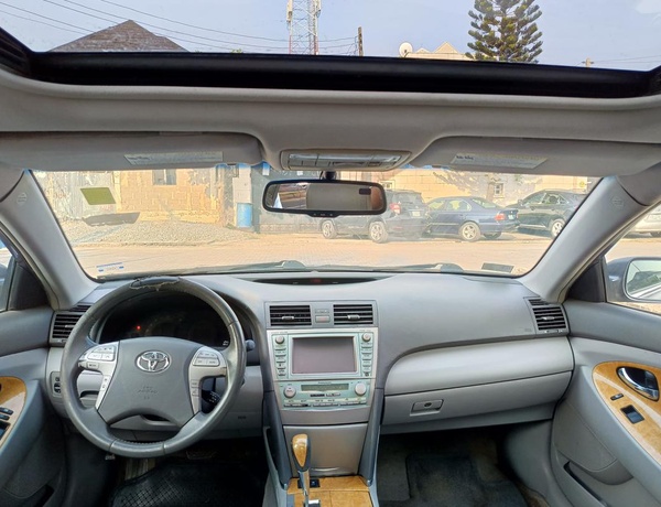 FOREIGN USED TOYOTA CAMRY 2008 XLE for Sale In Lagos
