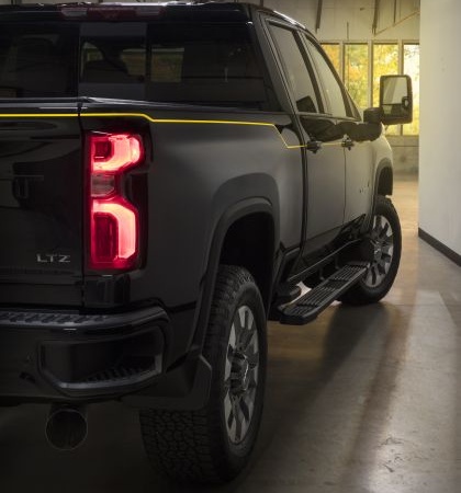 Chevrolet Silverado HD image 4