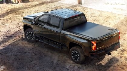 Chevrolet Silverado HD image 5
