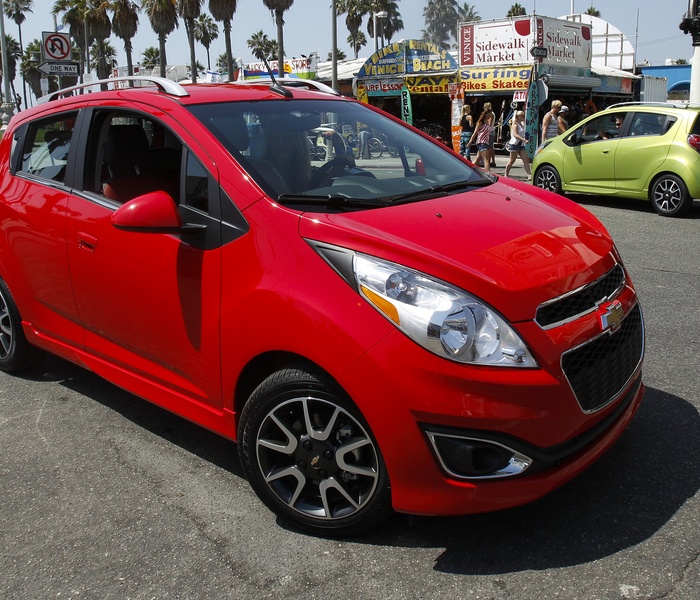 Chevrolet Spark logo Image
