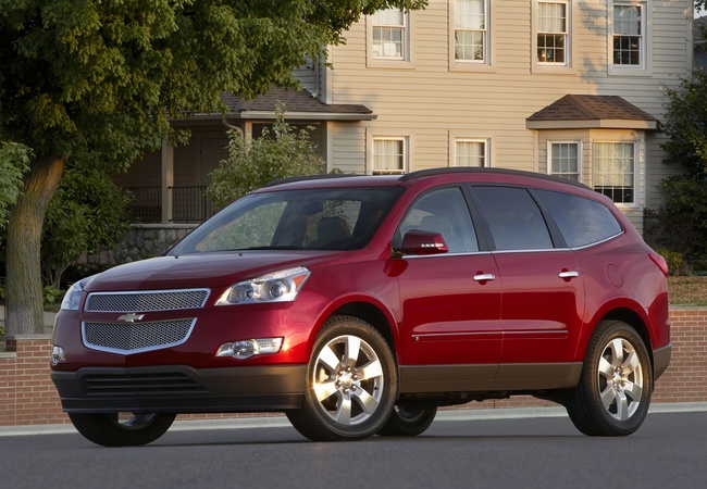 Chevrolet Traverse image 2