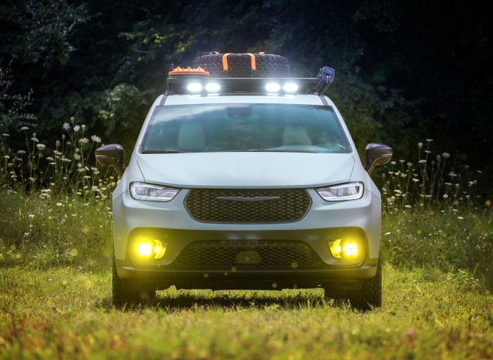 Chrysler Pacifica logo Image