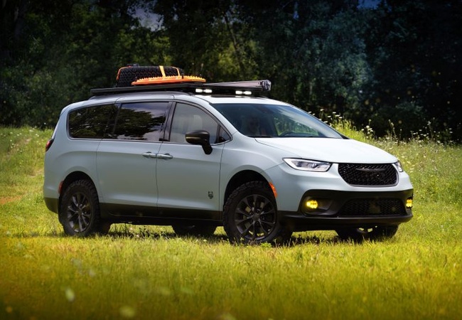Chrysler Pacifica image 5