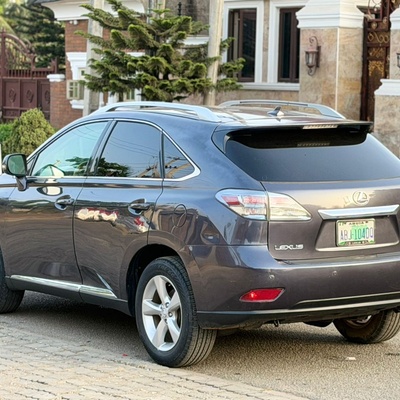 Clean 2010 Lexus RX350 top grade for Sale In Abuja