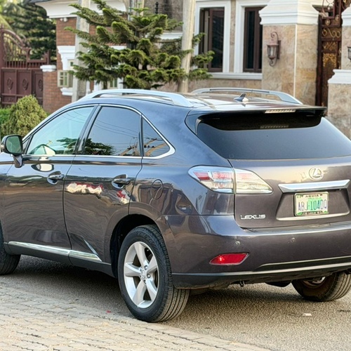 Clean 2010 Lexus RX350 top grade for Sale In Abuja