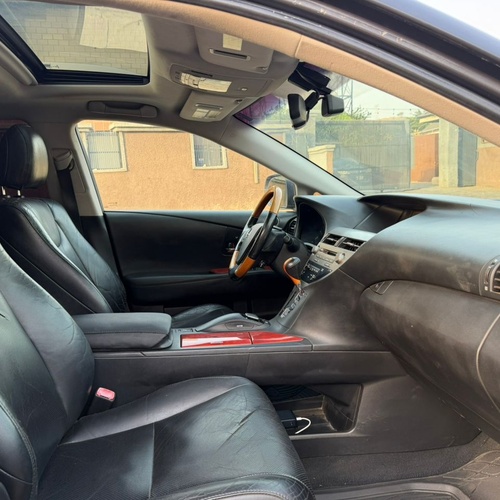Clean 2010 Lexus RX350 top grade for Sale In Abuja