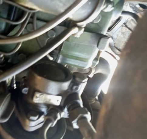 Clean Fairly Used 2002 Mercedes Benz single Axle Truck for Sale Portharcourt