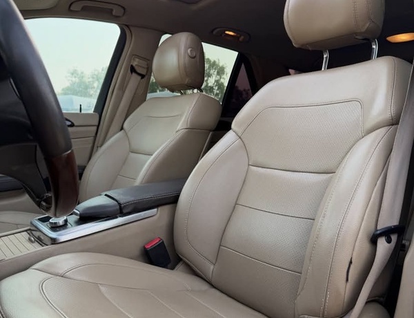 CLEAN USED  2014 MERCEDES BENZ ML350 FOR SALE IN ABUJA