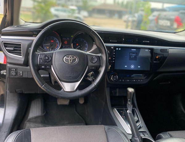 COROLLA 2014 IN ABUJA