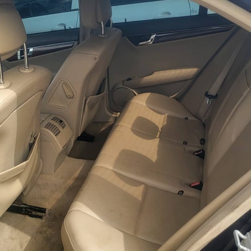 FOREIGN USED  2010 MERCEDES BENZ GLK350 FOR SALE IN ABUJA