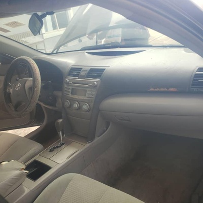 LOCAL USED 2008 TOYOTA CAMRY IN LAGOS