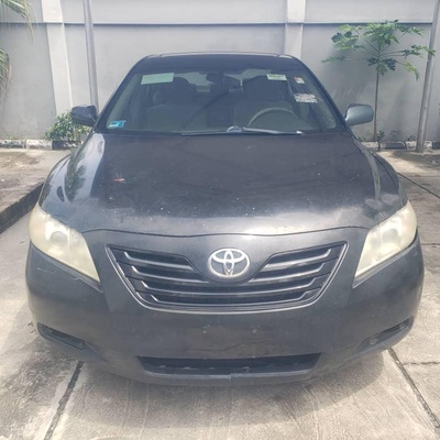 LOCAL USED 2008 TOYOTA CAMRY IN LAGOS