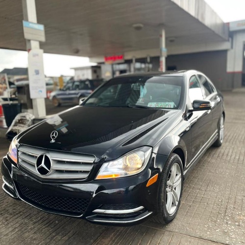 Distress Sale 2012 Mercedes Benz C300 for Sale In Edo State