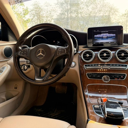 DISTRESS  DEAL  2015 MERCEDES BENZ C300