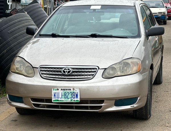 DISTRESS DISTRESS   2004 TOYOTA COROLLA FOR SALE IN ABUJA