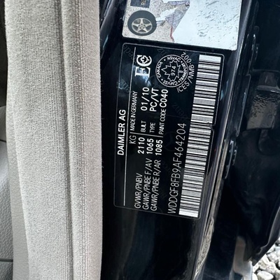 DISTRESS SALE   2010 MERCEDES BENZ C300 IN ABUJA