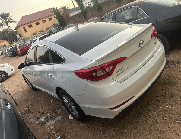 DISTRESS DISTRESS   2016 HYUNDAI SONATA FOR SALE IN KANO