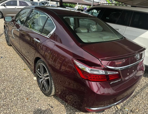 FOREIGN USED  2017 HONDA ACCORD TOURING