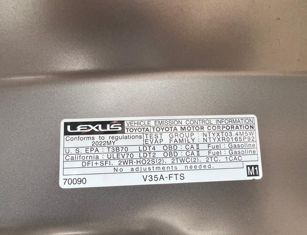 DISTRESS  LEXUS LX600 2022 FOR SALE IN ABUJA