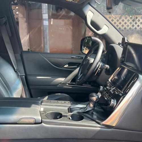 DISTRESS  LEXUS LX600 2022 FOR SALE IN ABUJA